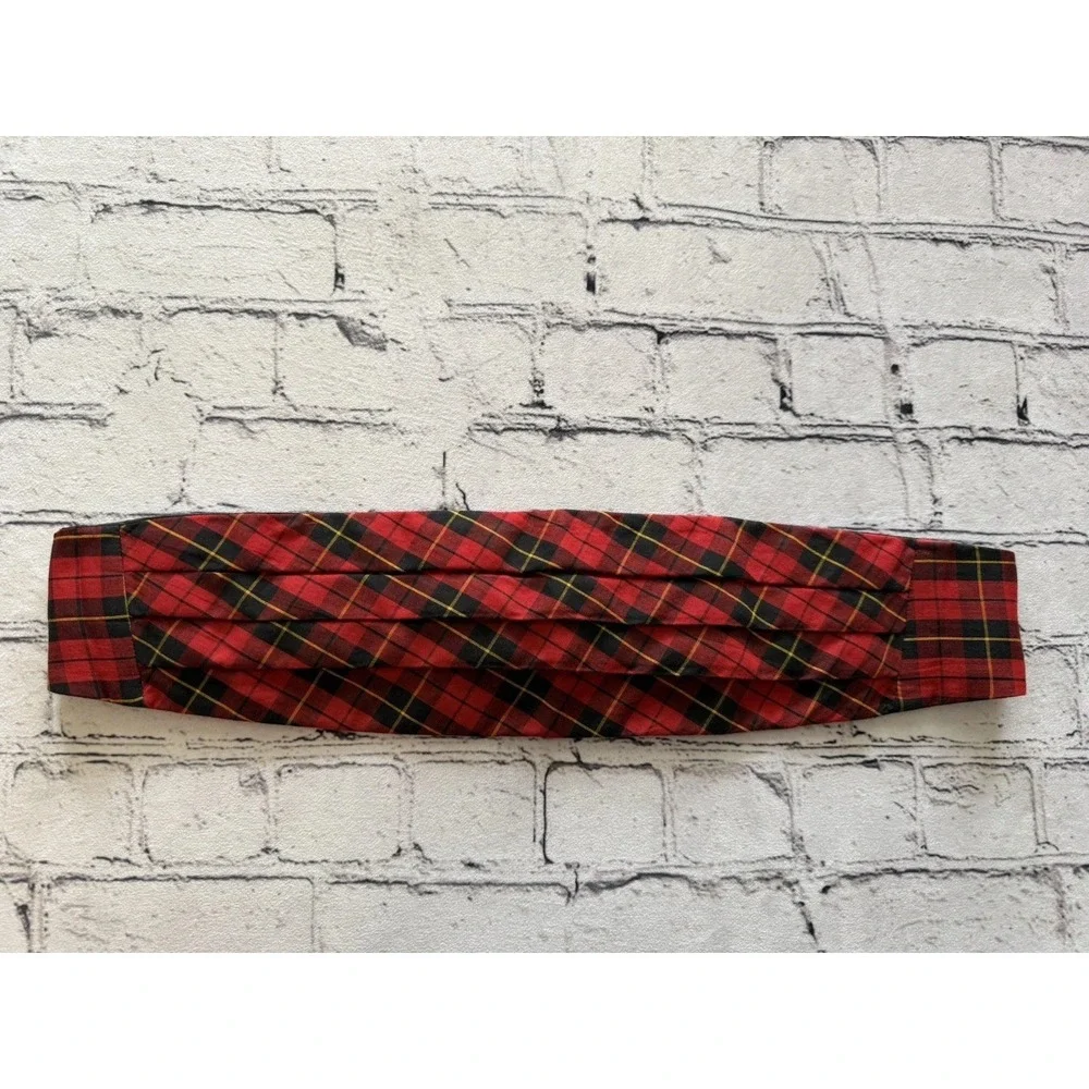 Vintage After‎ Six By Rudofker Red and Black Cummerbund Size L Adjustable to 40